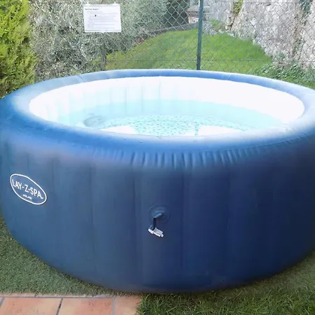 Millyholidays - Lilla - Center - Nearby - Private Garden - Pool Bardolino