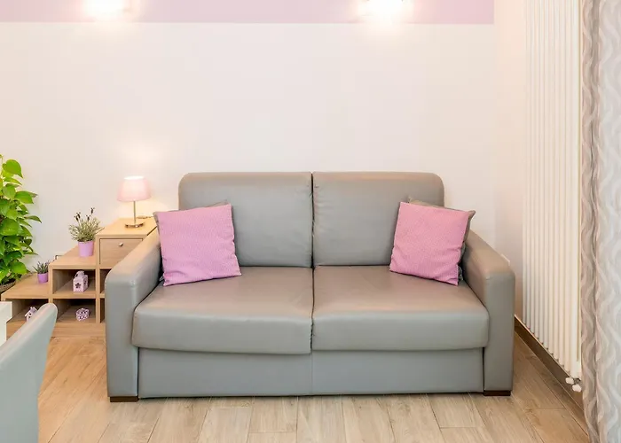 Apartment Millyholidays - Lilla - Center - Nearby - Private Garden - Pool Bardolino