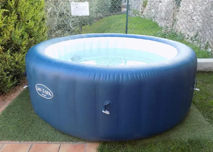 Millyholidays - Lilla - Center - Nearby - Private Garden - Pool Bardolino