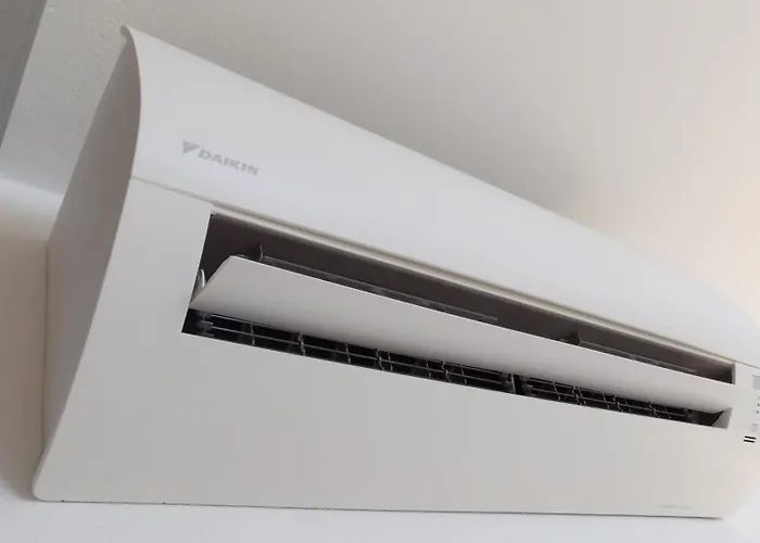 Millyholidays - Lilla - Center - Nearby - Private Garden - Pool * Bardolino